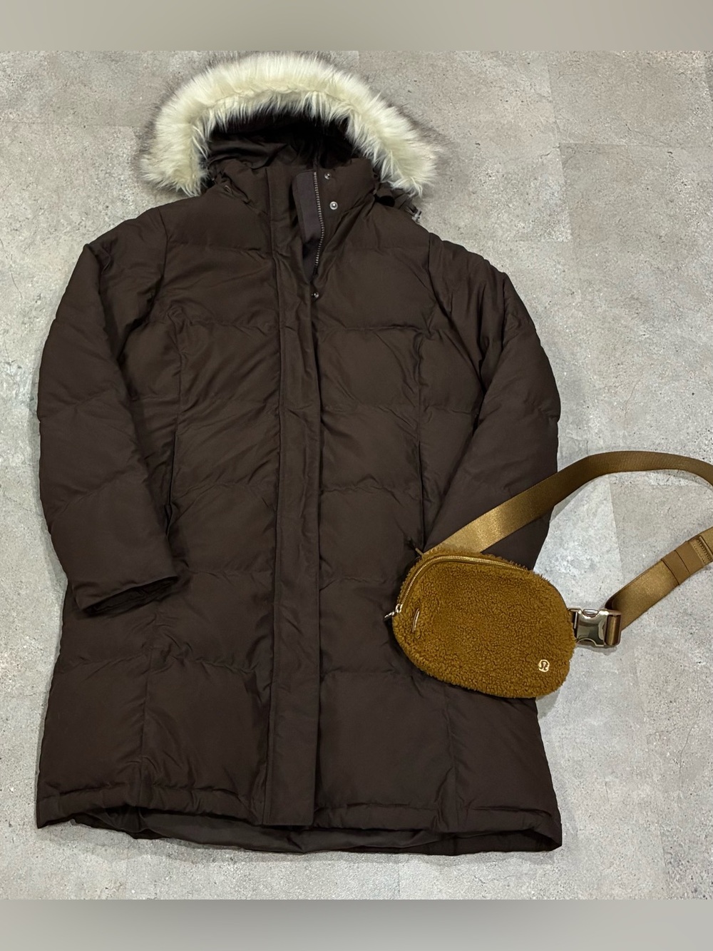 Womens L.L. BEAN/LULULEMON Long Down Winter Parka Coat & Belt Bag, sz Medium